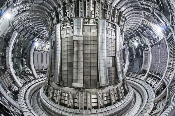 ▲▼「歐洲聯合環狀反應爐」Joint European Torus，JET）實驗室在模擬核融合技術取得重大進展，進一步邁向「人造太陽」。（圖／翻攝自英國原子能管理局官網）