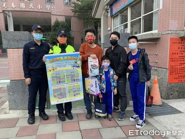 ▲開學了，潮州警分局啟動護童勤務             。（圖／記者陳崑福翻攝，下同）