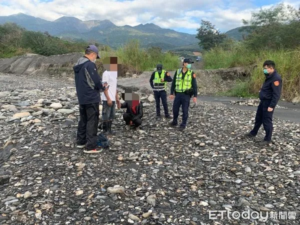 ▲台東林區管理處關山工作站與鹿野分駐所、保七總隊第九大隊刑事偵查小隊等單位聯手抓出山老鼠。（圖／記者楊漢聲翻攝）