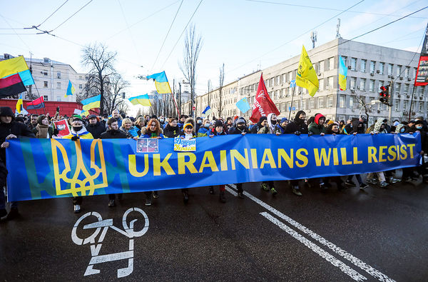 ▲▼數千烏克蘭人基輔大遊行。（圖／達志影像／newscom）