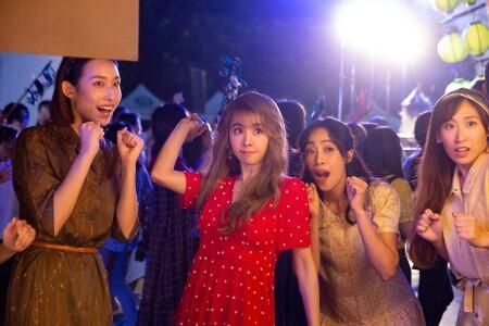 蔡依林的〈甜祕密〉MV講述人魚傳說，也找來老高加持開場。（翻攝自〈甜祕密〉）