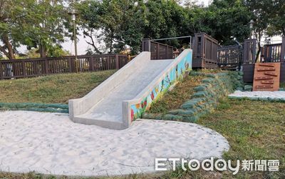 黃偉哲積極推動特色公園　為孩童們打造快樂的遊戲天堂