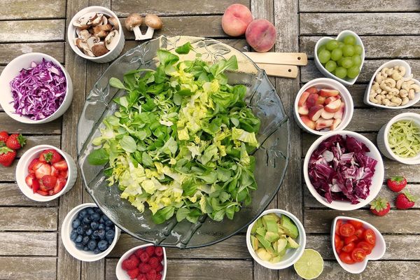 ▲▼沙拉、蔬菜、水果、蔬菜水果、植化素。（圖／取自免費圖庫Pixabay）