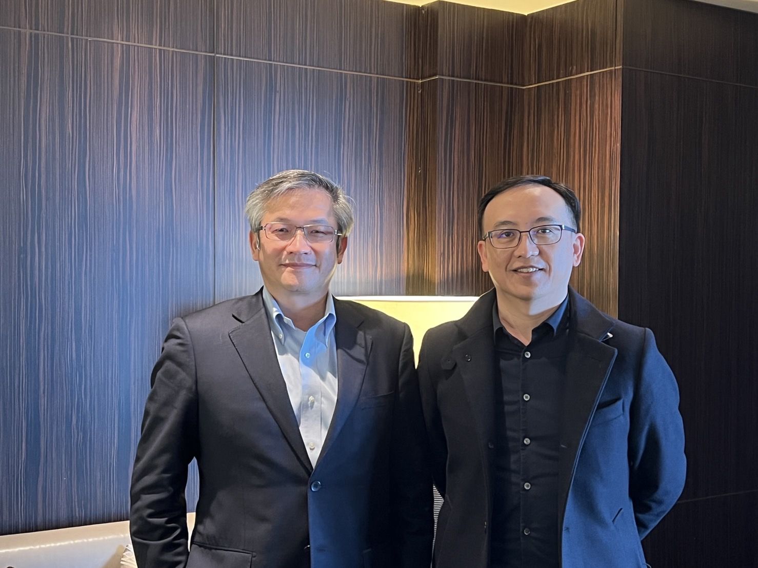 ▲安格科技董事長胡漢良（左）、總經理藍世旻（右）。（圖／記者高兆麟攝）