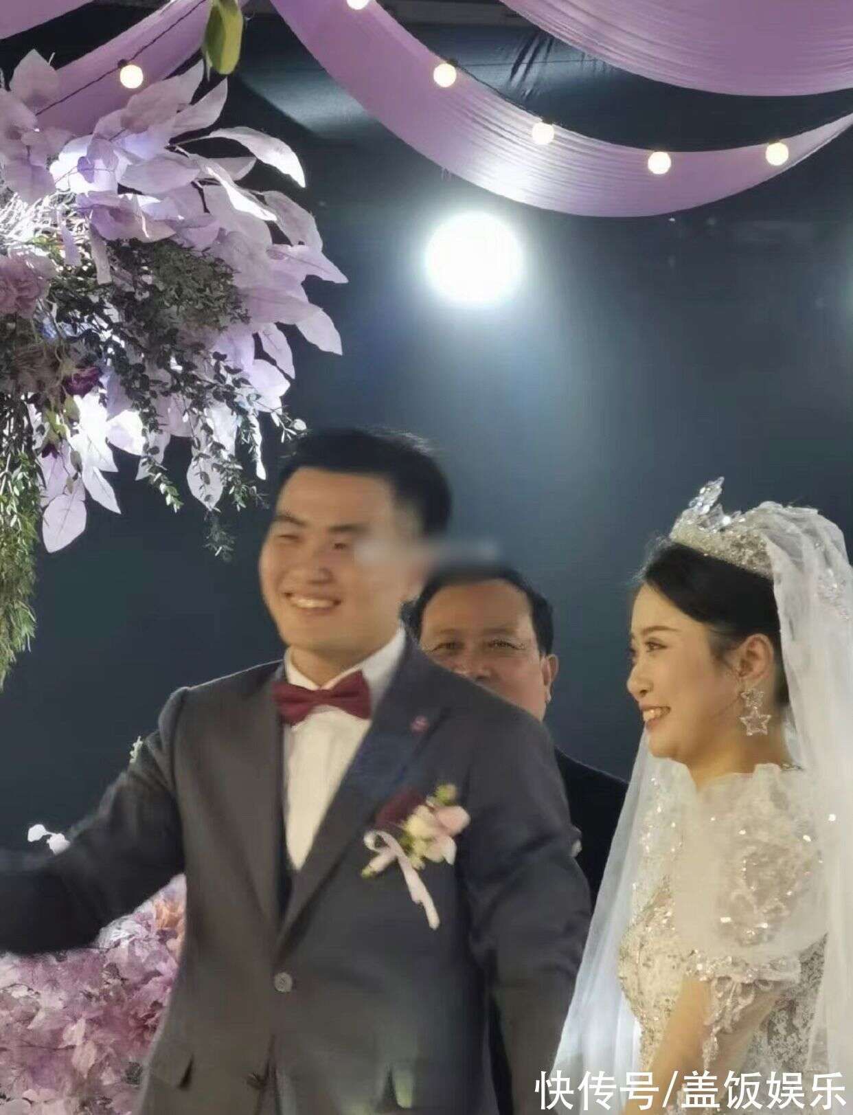 ▲《中國機長》歐豪原型結婚。（圖／翻攝自影片）