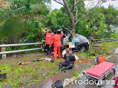 花蓮台9線「轎車打水漂」撞成廢鐵3死2傷　驚悚影片曝光