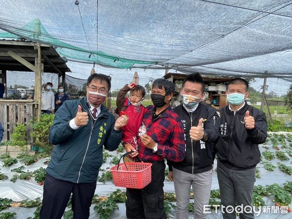 ▲台南市長黃偉哲表示，26日在善化區LM蓮潭公園辦理「莓來野趣」產業文化活動，歡迎來參加。（圖／記者林悅翻攝，下同）