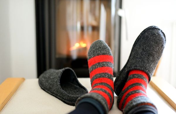 ▲▼取暖,保暖,襪子,毛襪。（圖／取自免費圖庫pixabay）