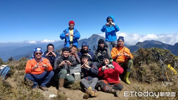 ▲新進森林護管員特遣訓練在小關山合影             。（圖／屏東林管處提供，下同）