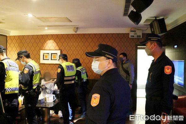 ▲▼劉男等3人經警方調閱監視器發現真相後，依涉違反刑法妨害秩序、傷害及強制罪犯行，以準現行犯逮捕偵辦。（圖／花蓮警分局提供，下同）