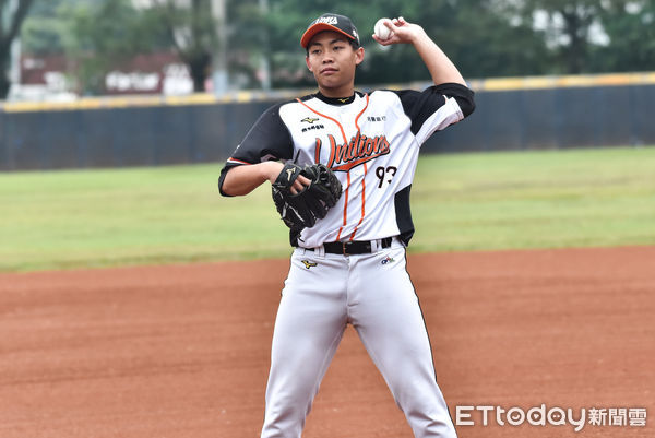 統一獅19歲火球男開刀　餅總放眼明年春訓 | ETtoday運動雲 |