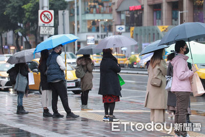 濕涼探20℃ 　入秋最強東北季風要來了