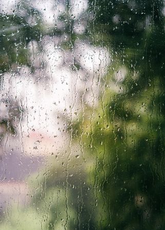 ▲窗,水滴,下雨,冷凝,雨。（圖／unsplash）