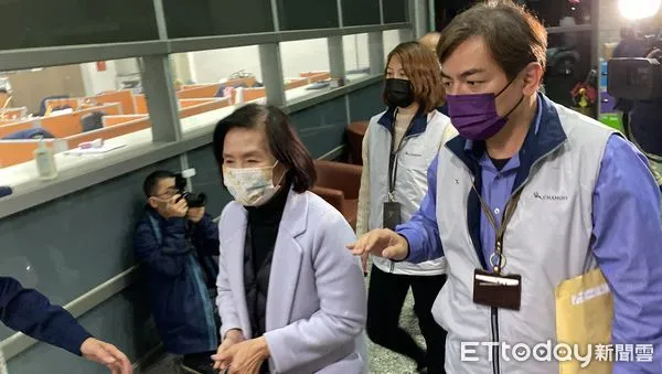 ▲▼宜蘭縣長林姿妙赴地檢署。（圖／記者游宗樺攝）
