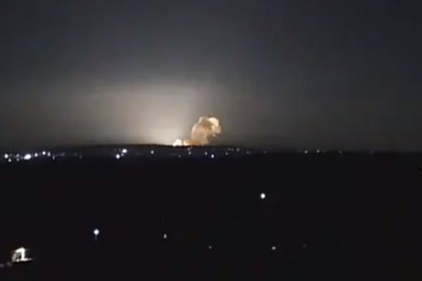 ▲▼ 烏克蘭第二大城卡爾可夫爆炸畫面。（圖／翻攝自Twitter）
