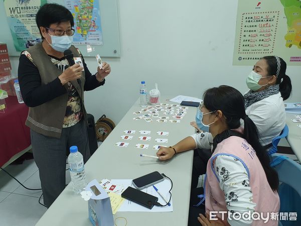 ▲移民署屏東服務站辦理「新住民講師培力-桌遊工作坊」題程             。（圖／記者陳崑福翻攝，下同）