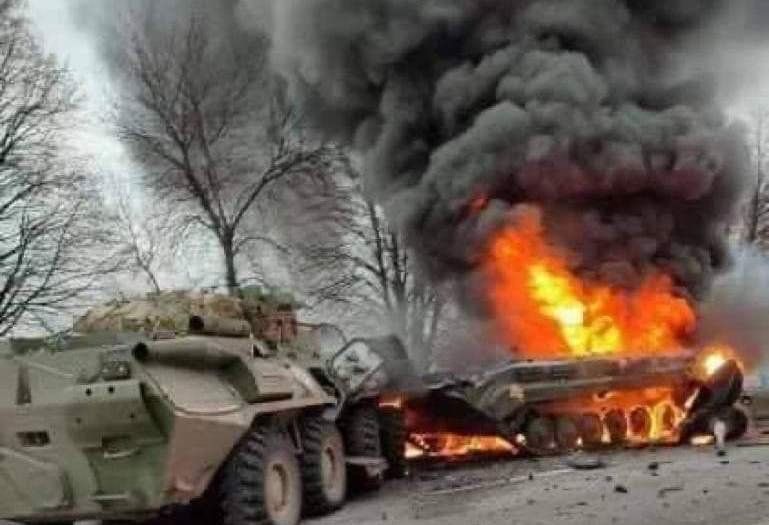 ▲▼烏克蘭國防部表示，俄羅斯15輛T-72主力戰車被標槍防空導彈擊潰。（圖／達志影像）