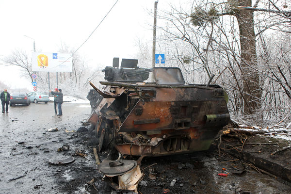 ▲▼烏克蘭哈爾科夫路上可以見到被毀滅的戰車。（圖／達志影像）