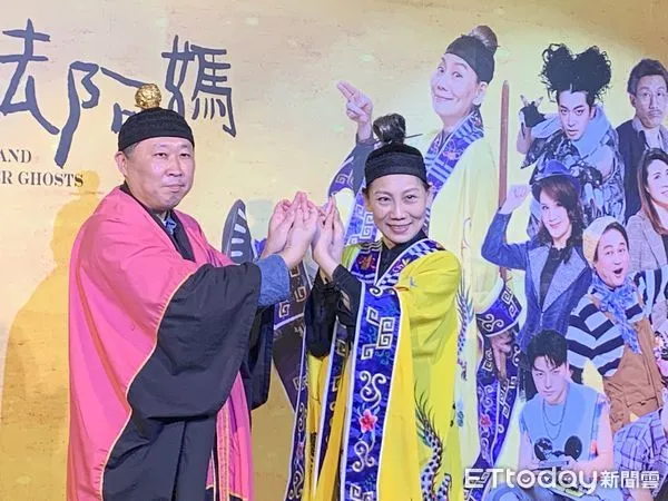 ▲▼春河劇團製作《魔法阿媽》舞台劇版，由團長郎祖筠則細膩詮釋「道士阿媽」一角。（圖／記者林育綾攝）