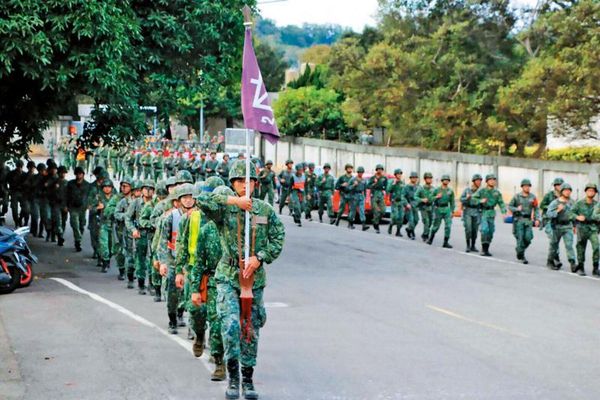 全子瑞原為陸軍官校校長，目前則擔任陸官校友基金會執行長。（翻攝中華民國陸軍粉專）