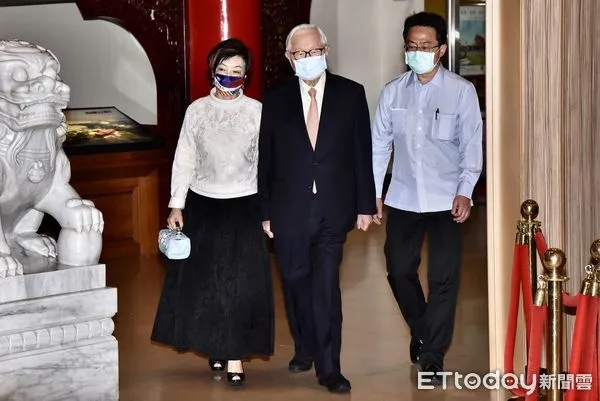 ▲▼台積電創辦人張忠謀與夫人張淑芬 。（圖／記者李毓康攝）