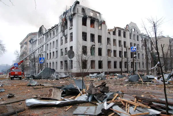 ▲▼哈爾科夫國立大學( Kharkiv National University)遭到轟炸。（圖／路透）