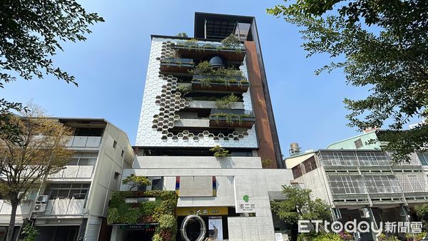 ▲▼台中,西區,企業總部,特色建築,丰二三,晨禎營造,王水樹。（圖／記者陳筱惠攝）