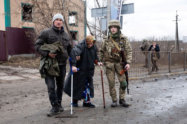 ▲▼烏克蘭基輔難民被迫從家園撤離。（圖／路透）
