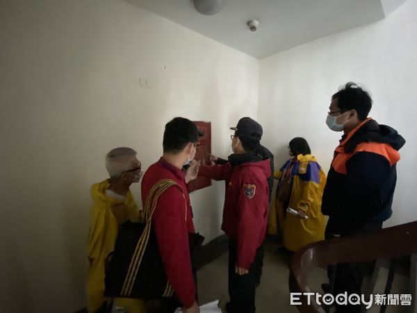 ▲台南市消防局第六大隊，7日起針對所轄32棟出租套房（寄宿舍）加強消防檢查與宣導訪視。（圖／記者林悅翻攝，下同）