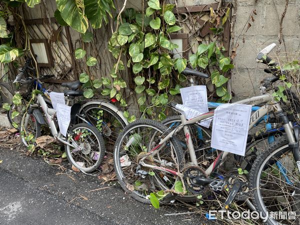 ▲▼逢甲垃圾屋，興中街大火。（圖／記者陳筱惠攝）