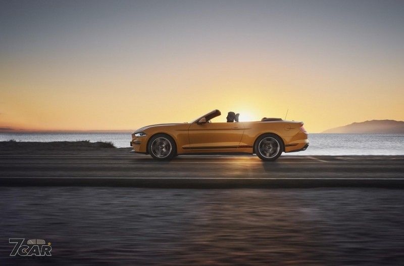 Ford Mustang Convertible California Special 登場