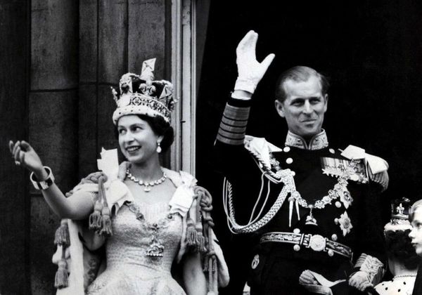 ▲▼英國女王伊莉莎白二世在1953年6月舉行加冕儀式。（圖／達志影像／美聯社）