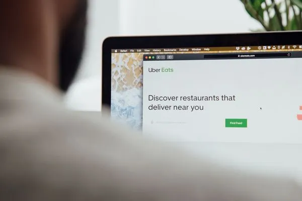 ▲▼Uber Eats。（圖／取自免費圖庫Unsplash）