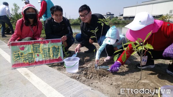 ▲台南永福星星幫連續第20年辦理植樹祈福，永續護樹活動。（圖／記者林悅翻攝，下同）