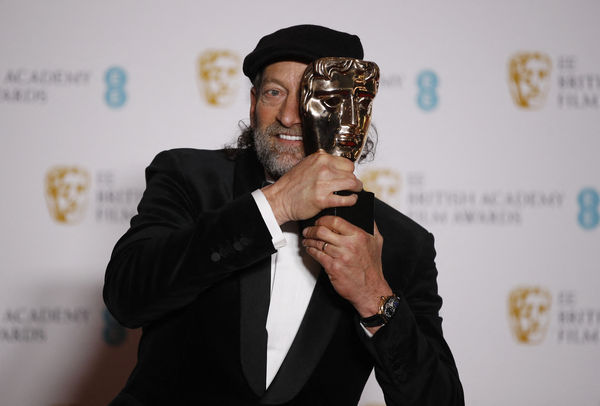 ▲▼「英國奧斯卡」英國電影學院獎（BAFTA）第75屆頒獎典禮：特洛伊科特蘇爾（Troy Kotsur）。（圖／路透）