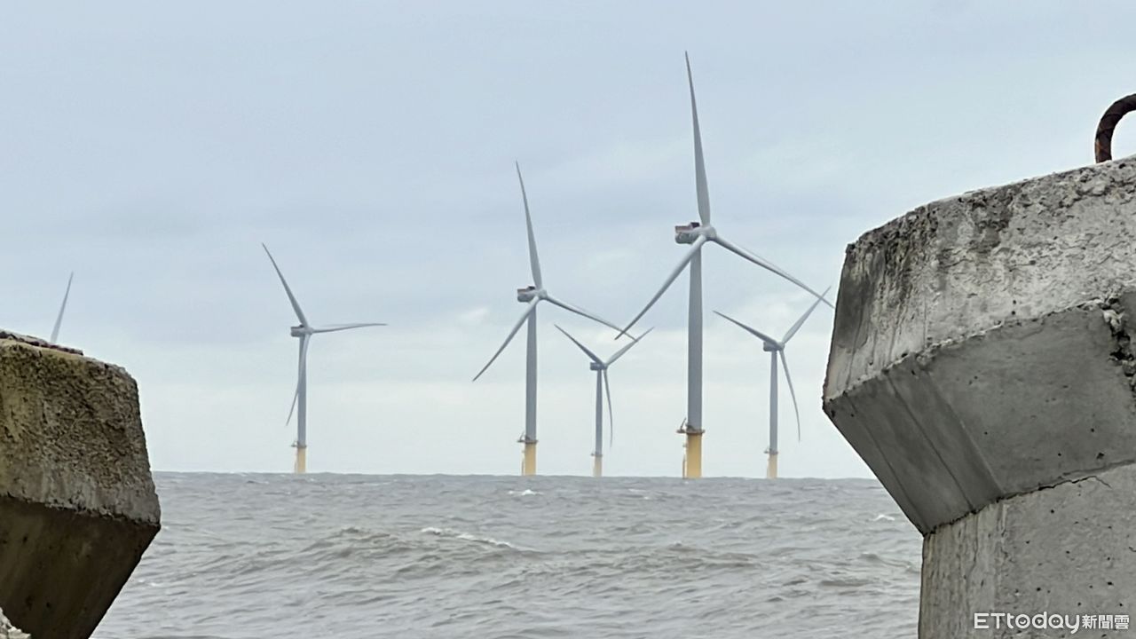 ▲▼苗栗竹南龍鳳漁港,風電,離岸風電,陸域風機,再生能源。（圖／記者陳詩璧攝）