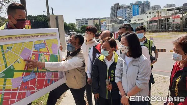 ▲台南公園之忠義路往北打通至公園北路，獲得營建署生活圈計畫同意補助，加上地方配合款共2.3億元來開闢，預計2024年完工通車。（圖／記者林悅翻攝，下同）