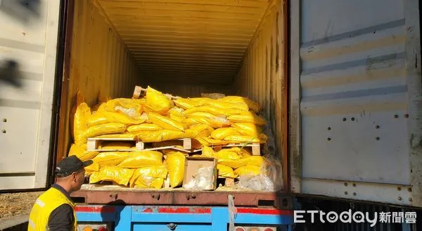 ▲▼法務部長慰問緝毒人員。（圖／記者陳宏瑞攝）