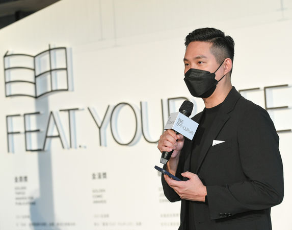 ▲▼金鼎獎&times;金漫獎聯合特展。策展人顏伯駿（圖／文化部）