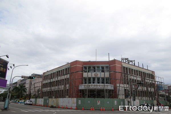 ▲台東警察分局辦公舊廳舍將拆除，將興建平面停車場。（圖／記者楊漢聲翻攝）