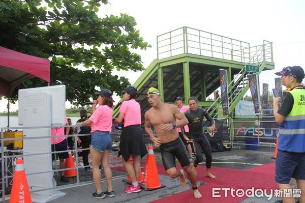 ▲各組賽事都自森林公園活水湖出發。（圖／記者王兆麟翻攝，下同）