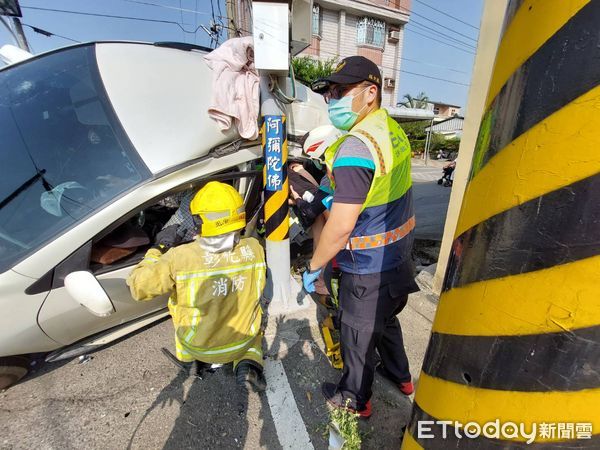 ▲彰化北斗鎮發生車禍5人送醫。（圖／彰化消防局提供）