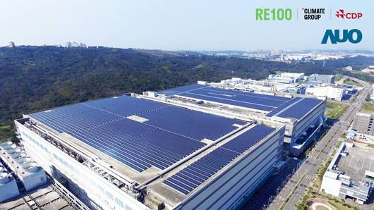 ▲友達加入RE100倡議，宣示2050年全面使用再生能源。（圖／友達提供）
