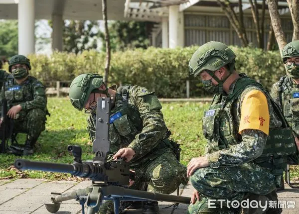 ▲▼步兵203旅砲兵營新制教召訓練進行50機槍編制武器機械訓練。（圖／記者許宥孺翻攝）