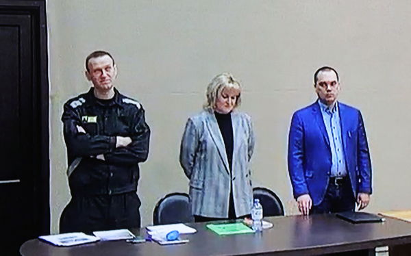 ▲▼俄羅斯反對派領袖納瓦爾尼（Alexei Navalny）22日被判有罪，罪名是犯下詐欺罪及藐視法庭罪。（圖／路透）