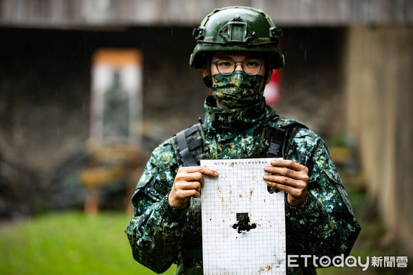 ▲召員進行105榴砲砲操聯合操作訓練。（圖／八軍團提供，下同）