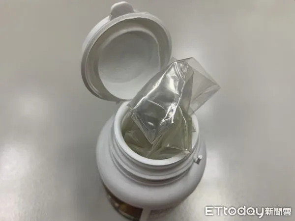 ▲▼ 保健品（圖／記者劉維榛攝）