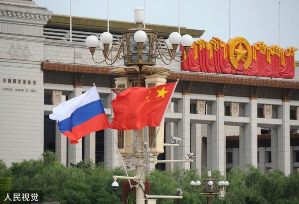 ▲▼中國與俄羅斯國旗。（圖／CFP）