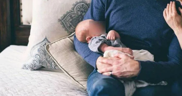 愛妻車禍亡…O型爸一肩扛起「找到好繼母」再婚　體檢結果他崩潰：女兒A型