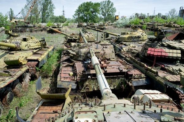 ▲▼俄軍10坦克有9輛不能動。（圖／翻攝烏克蘭國防部情報總部）